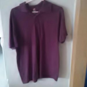 A maroon collared T